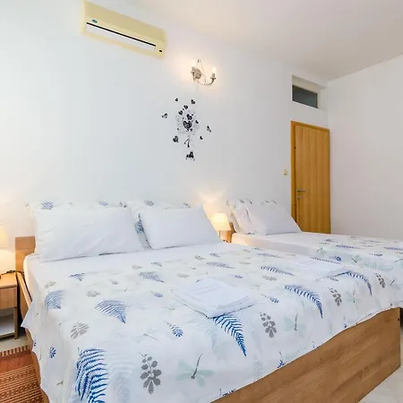 Alba Cavtat