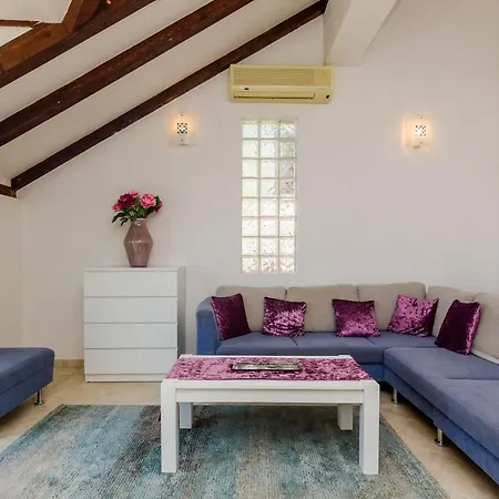 Apartamento Alba *